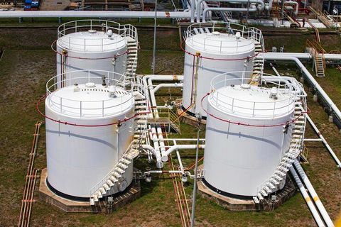 Industrial Oil-Water Separators: A Guide to Components, Operation and Applications