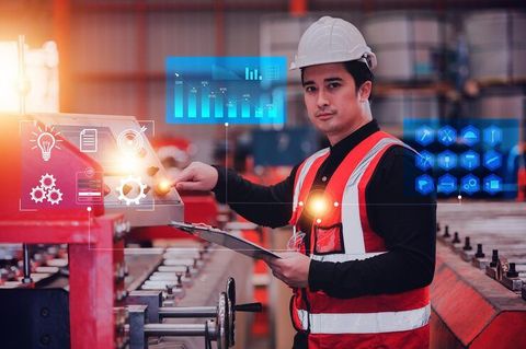 Industrial HMI Panels: Understanding Screens, Controls, and Communication Tips