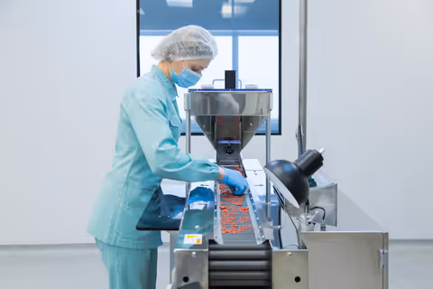 Automatic Pouch Packing Machines: Learn About Types, Functions and Packing Processes